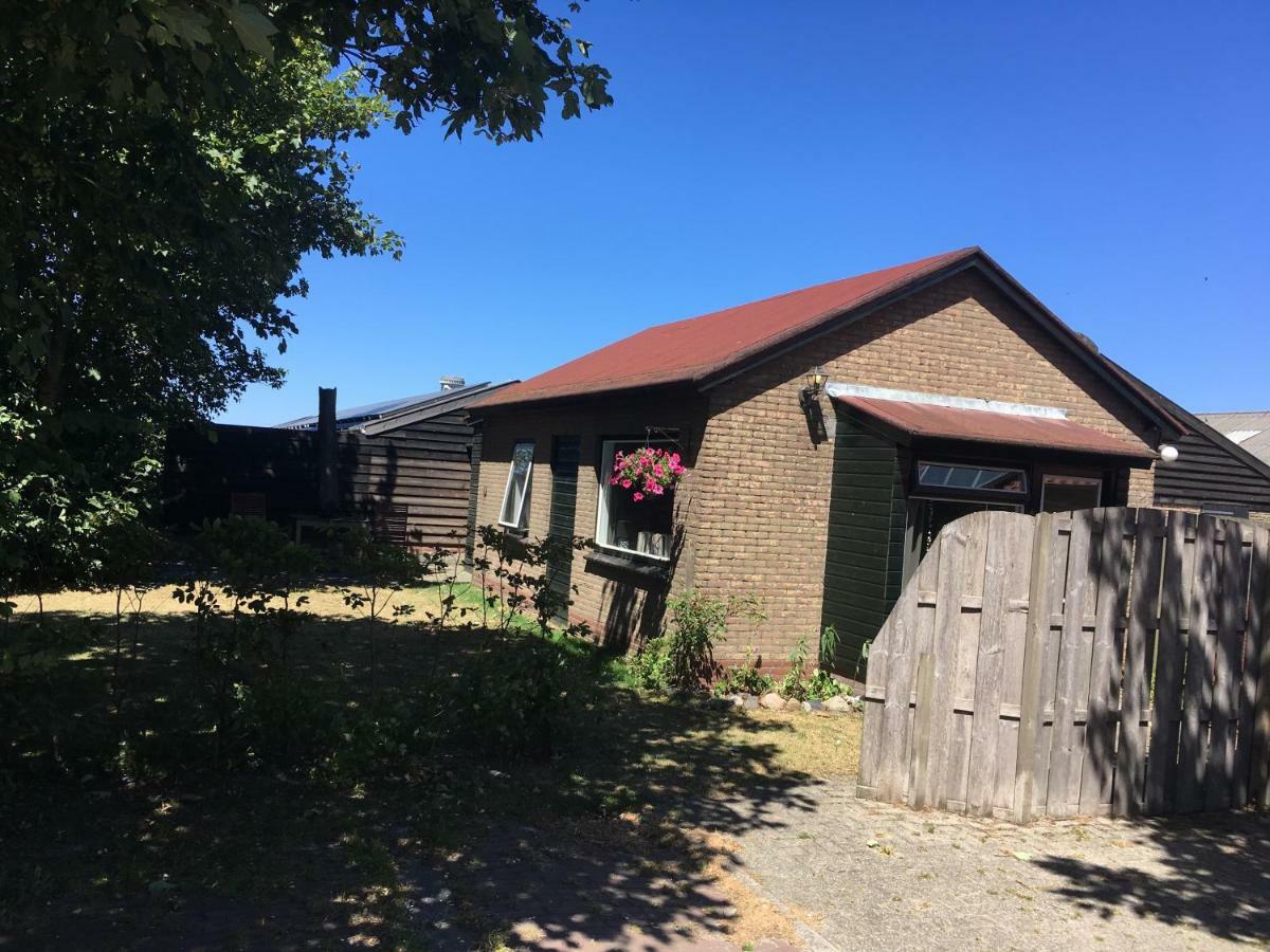 Bungalow Halfweg Ballum Bagian luar foto
